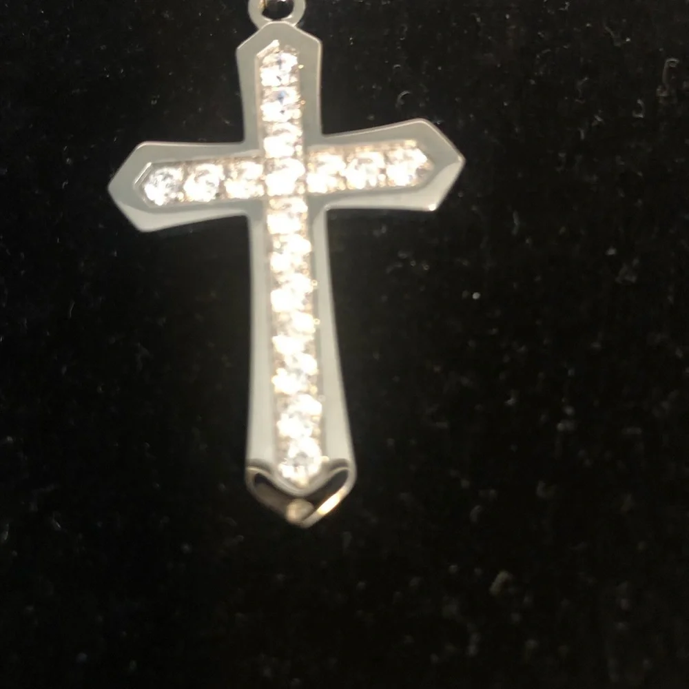Stainless steel necklace large cubic zirconia cross w/ rope chain